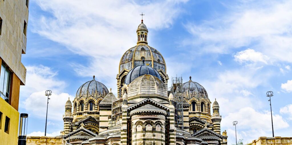 Guided tour of Marseille for 5 euros: a full-scale test for urban tourism