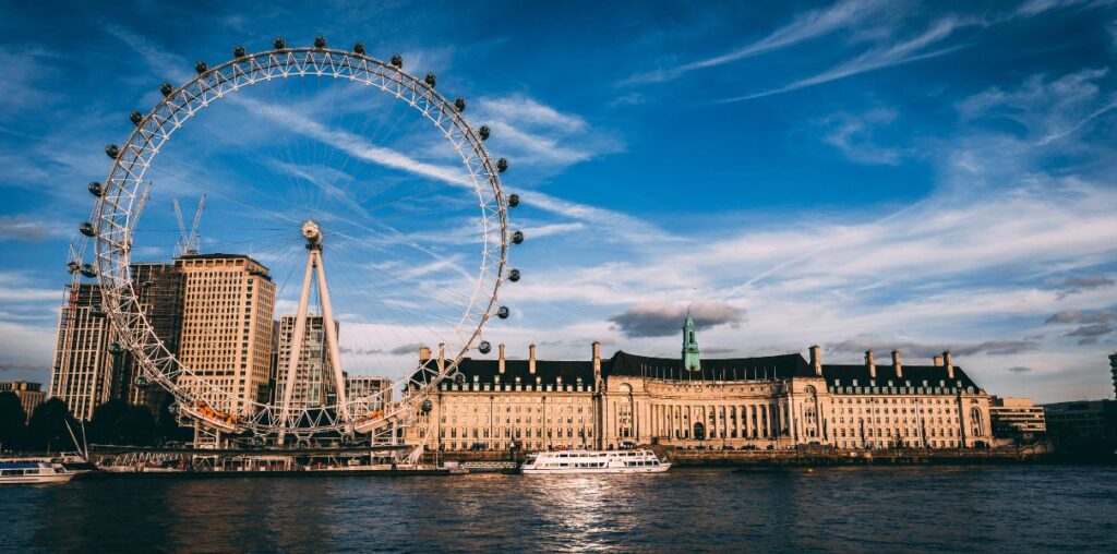 Free museums in England: towards an end of free admission for foreign tourists?